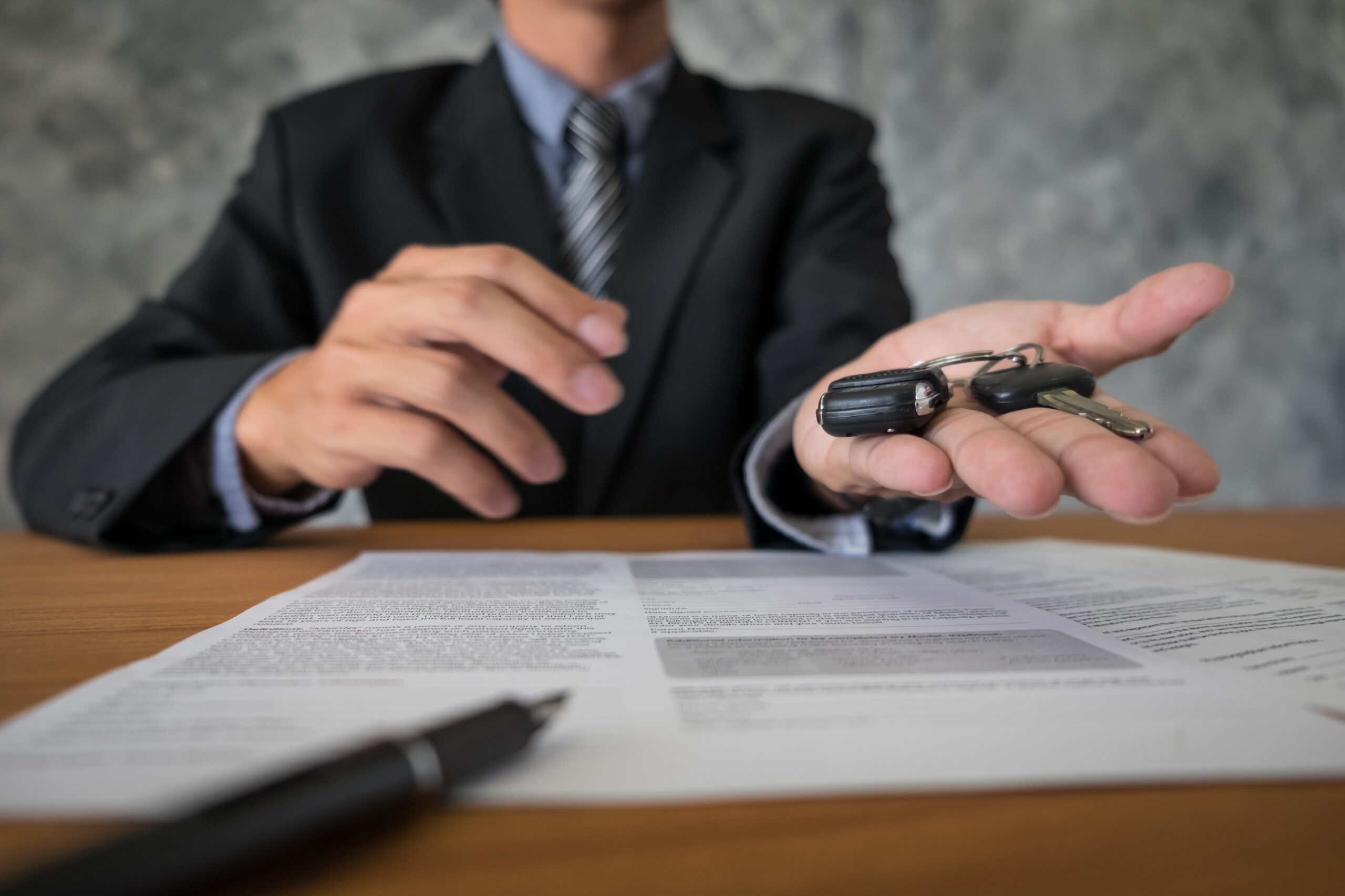 Contrat leasing voiture : les 10 points à vérifier avant de signer